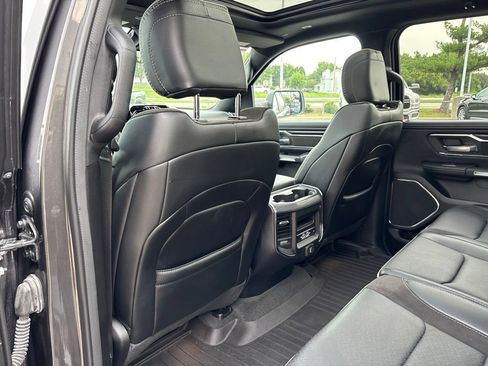 Used 2024 RAM 1500 Laramie AWD/4WD image 14