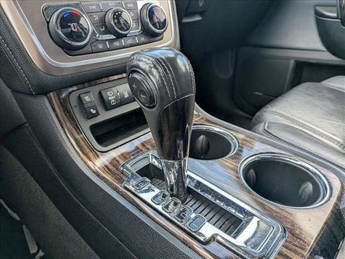 Used 2014 GMC Acadia Denali image 12