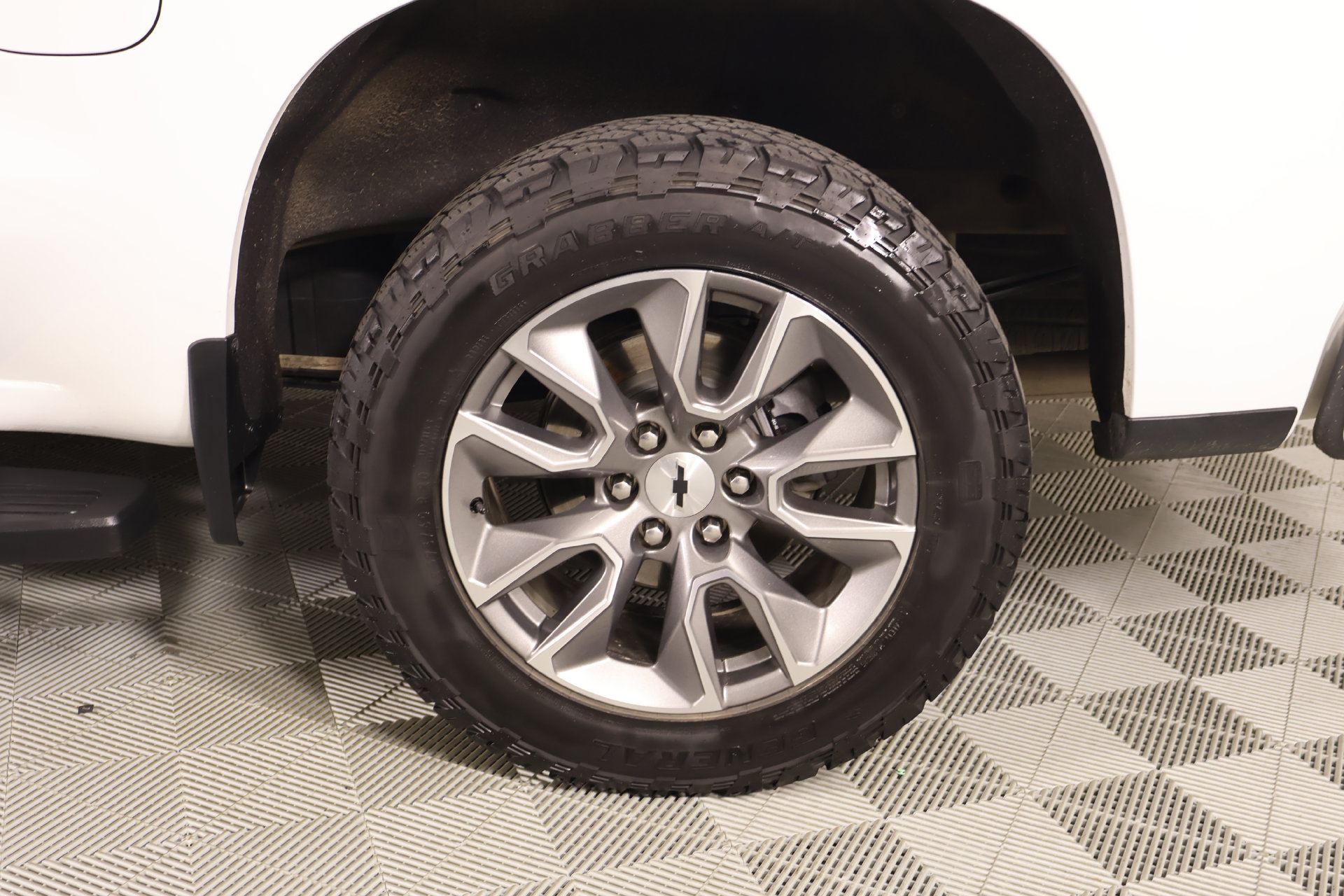 Used 2022 Chevrolet Silverado 1500 RST AWD/4WD image 18