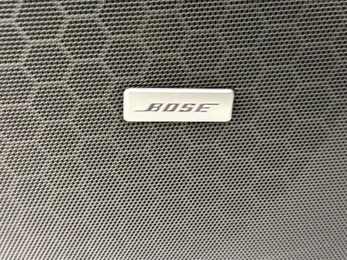 New 2026 Cadillac XT5 Luxury image 17