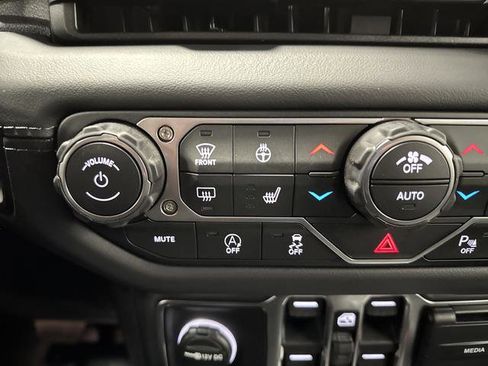 New 2026 Jeep Wrangler Sahara w/ Safety Group image 7