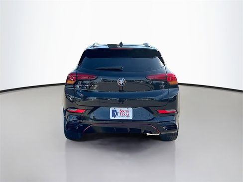 Used 2022 Buick Encore GX Select w/ Sport Touring Package image 6