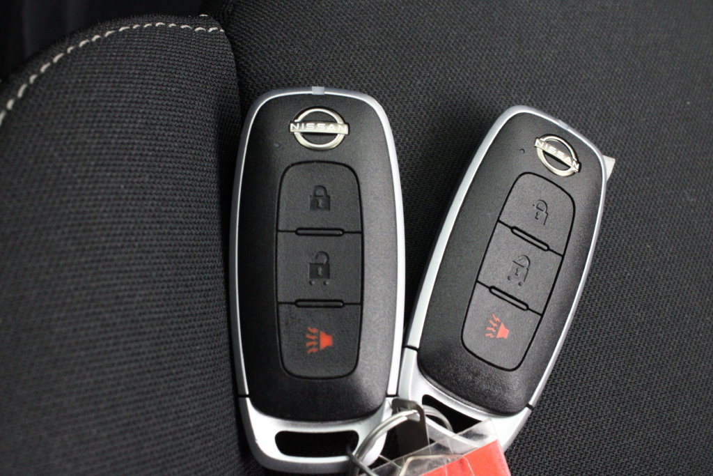 Certified 2026 Nissan Rogue S FWD image 30