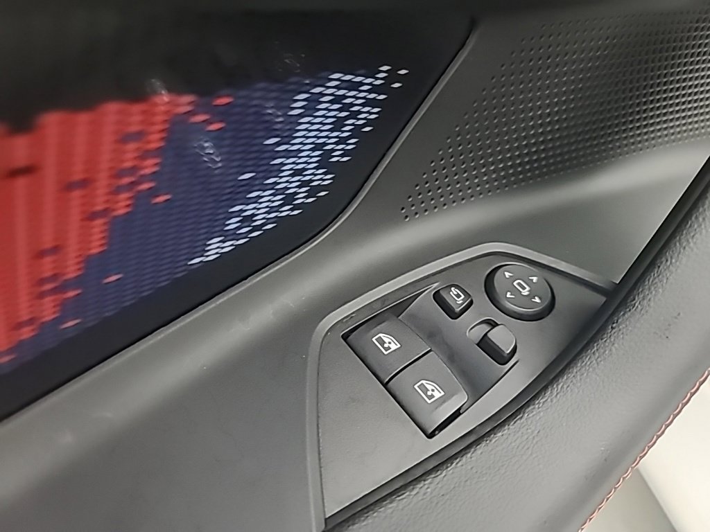 Used 2026 BMW M2 w/ Lighting Package RWD image 19