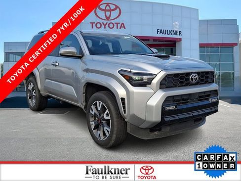 Used 2025 Toyota 4Runner TRD Sport image 1