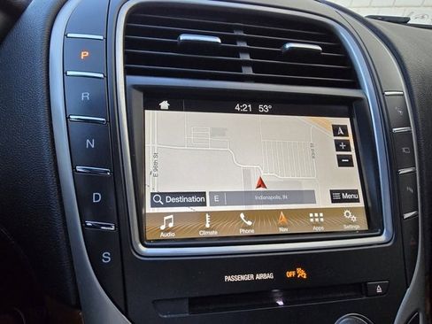 Used 2018 Lincoln MKX Reserve image 53