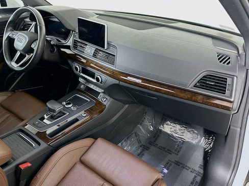 Used 2019 Audi Q5 2.0T Premium Plus w/ Premium Plus Package image 28