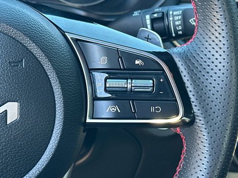 Used 2022 Kia Forte GT image 25