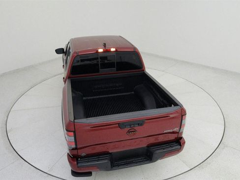 Used 2022 Nissan Frontier PRO-4X w/ Technology Package image 14