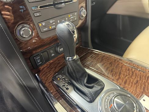 Used 2019 Nissan Armada SL w/ Premium Package image 21