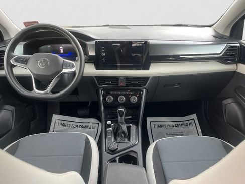 Used 2025 Volkswagen Taos S AWD/4WD image 10