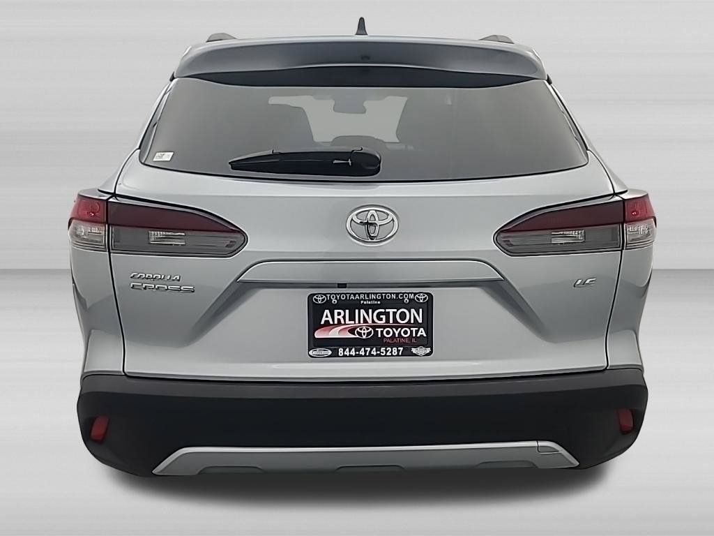 Used 2026 Toyota Corolla Cross LE FWD image 6