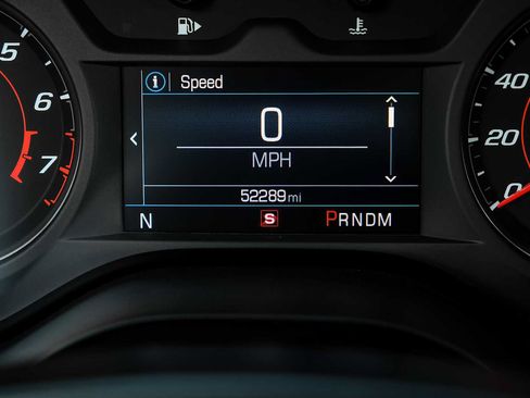 Used 2021 Chevrolet Camaro LT w/ RS Package RWD image 16