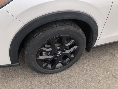 Used 2023 Honda HR-V Sport image 2