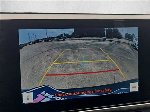 Used 2025 Toyota Camry XSE FWD image 14