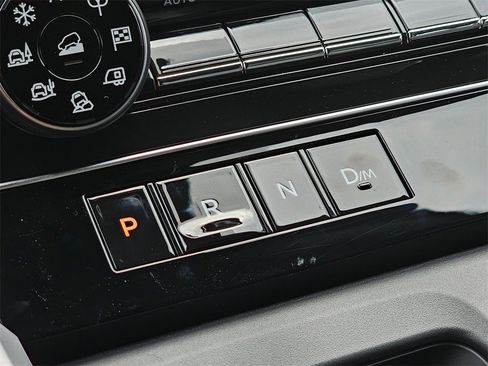 New 2026 Nissan Armada SL image 14