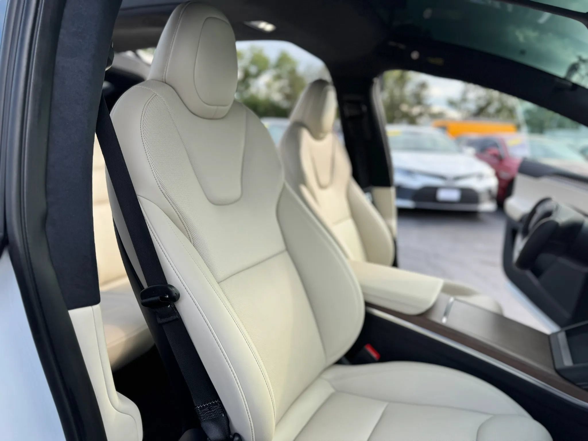 Used 2022 Tesla Model X AWD/4WD image 13