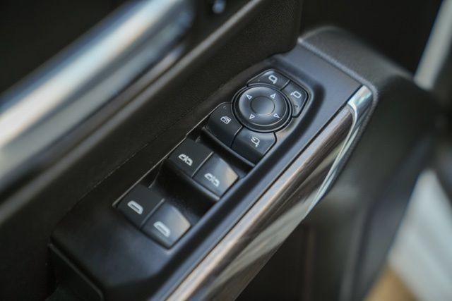 Used 2020 Chevrolet Silverado 1500 LTZ w/ LTZ Plus Package RWD image 42