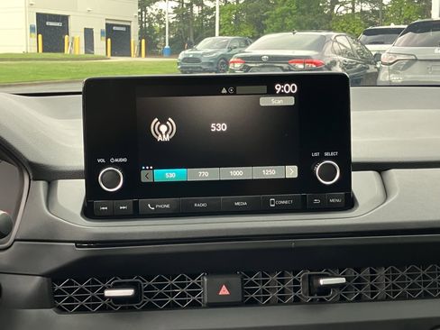 Used 2025 Honda Accord SE image 26