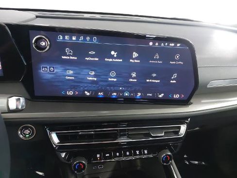 New 2026 Chevrolet Traverse LT image 21