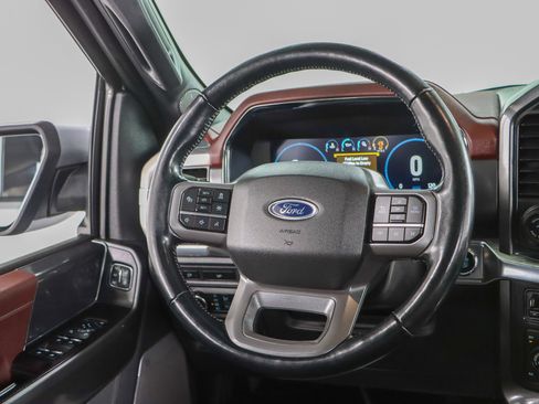 Used 2022 Ford F150 Lariat w/ Equipment Group 502A High AWD/4WD image 13