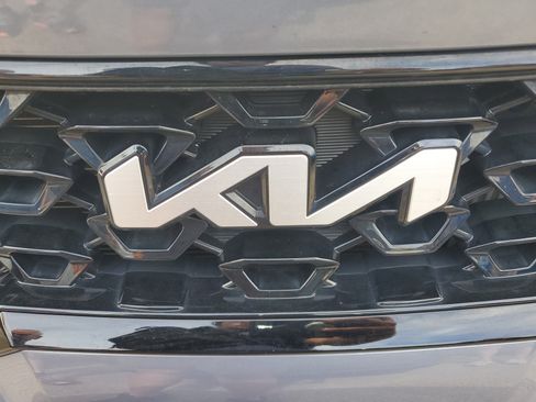 Used 2023 Kia Sorento SX FWD image 3