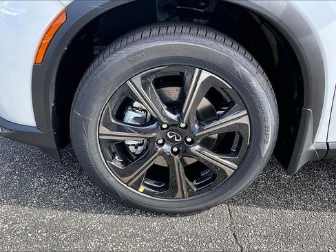 New 2026 INFINITI QX60 Autograph image 16