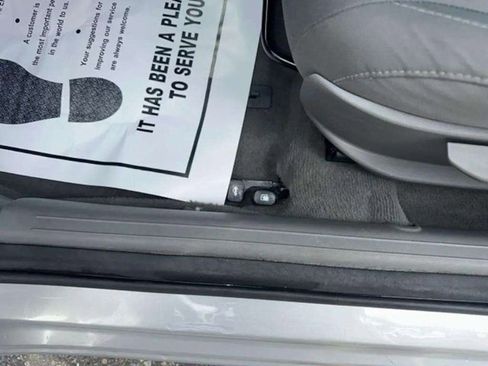 Used 2023 Hyundai Elantra SEL image 8