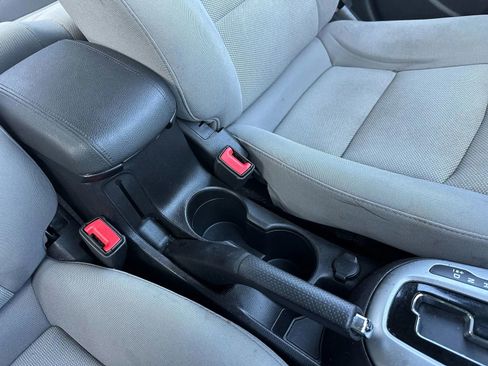 Used 2016 Chevrolet Cruze LT image 43