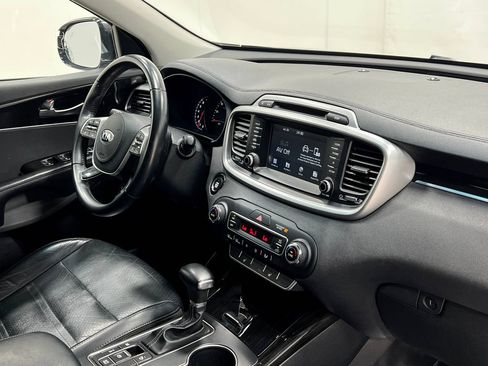 Used 2019 Kia Sorento EX AWD/4WD image 20