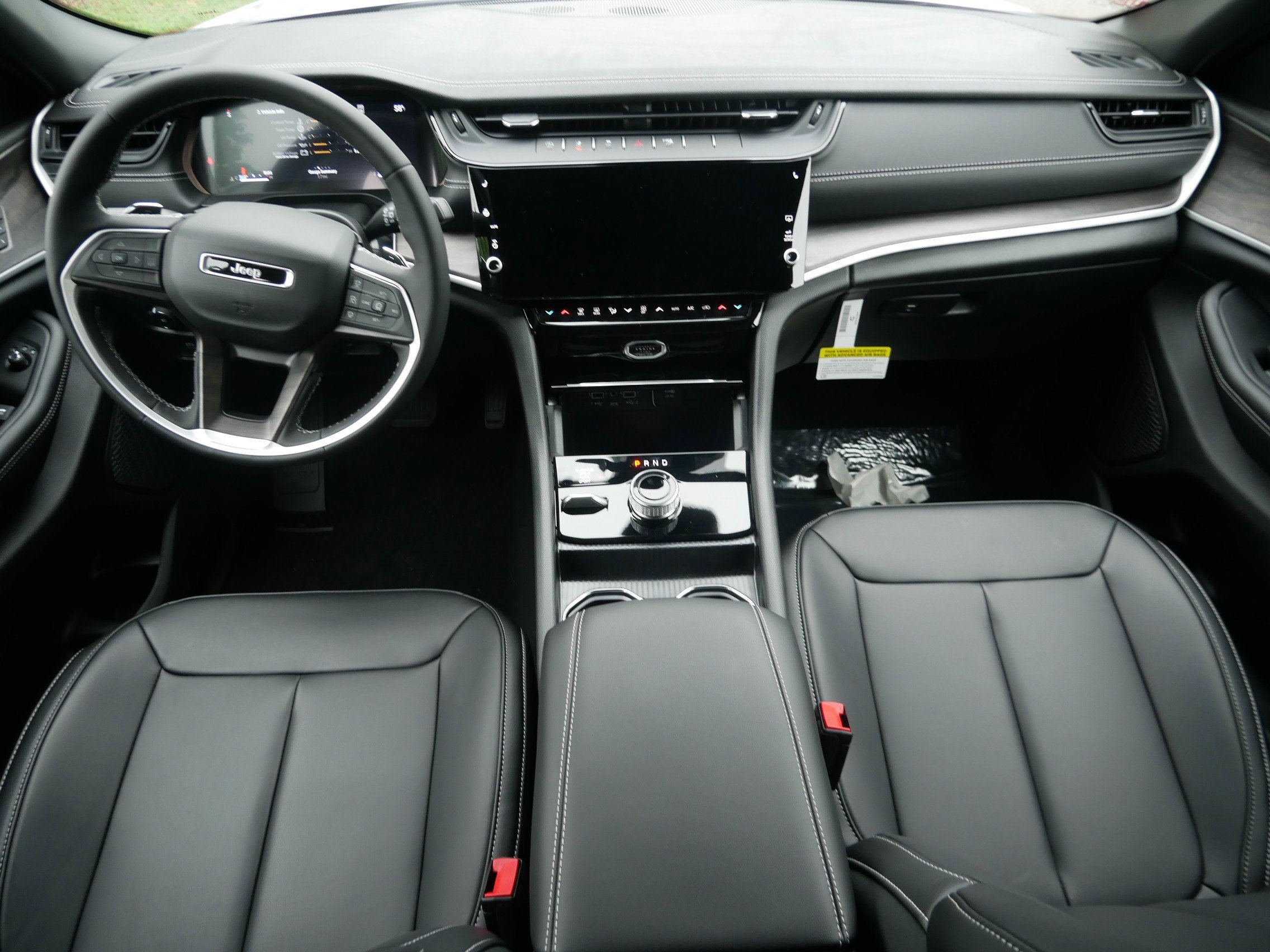 New 2026 Jeep Grand Cherokee Limited AWD/4WD image 13