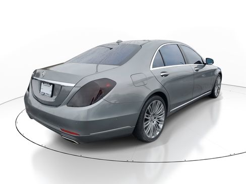Used 2015 Mercedes-Benz S 550 Sedan image 6