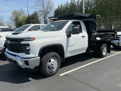 New 2025 Chevrolet Silverado 3500 W/T w/ WT Convenience Package AWD/4WD image 5
