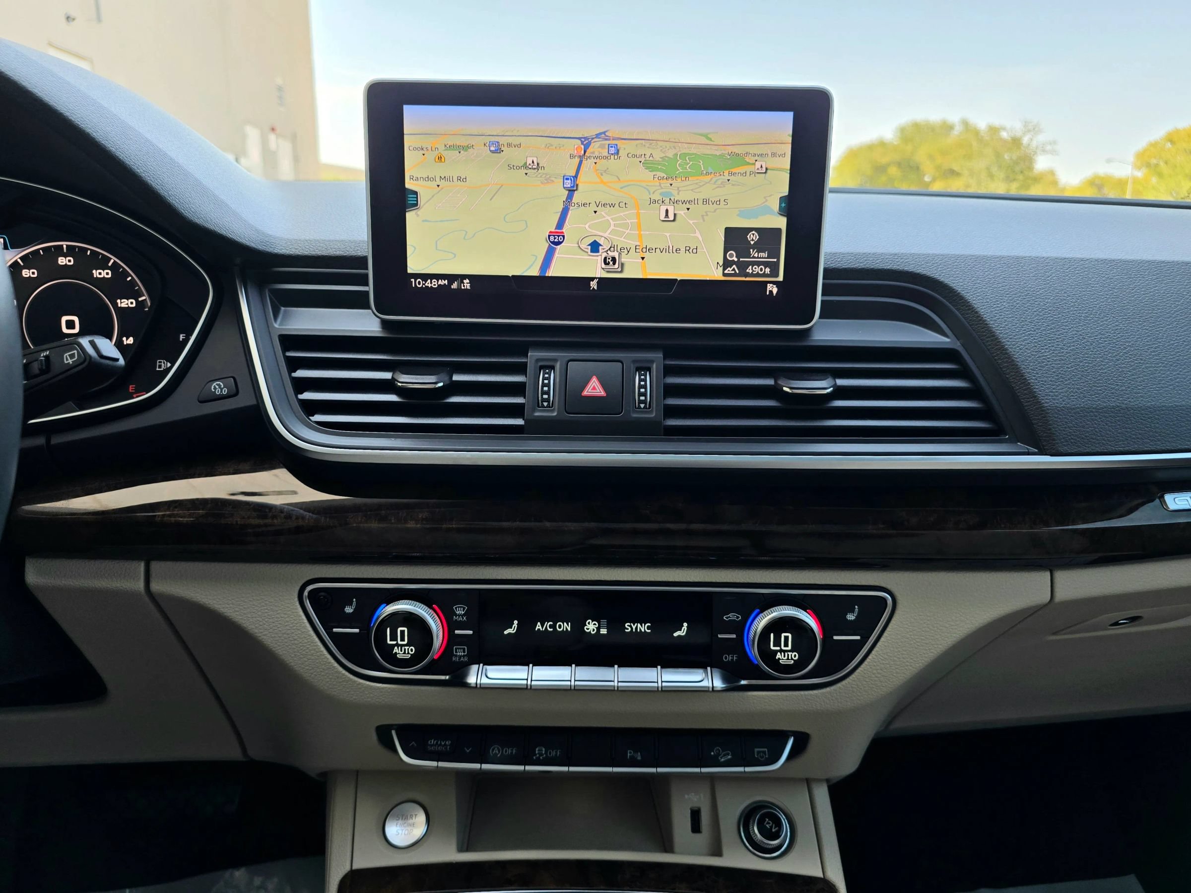 Used 2018 Audi Q5 2.0T Premium Plus w/ Premium Plus Package AWD/4WD image 36