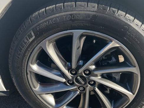 Used 2022 Lincoln Corsair Grand Touring w/ Elements Technology Bundle image 4