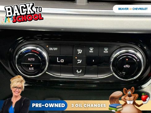 Used 2025 Chevrolet Trax LT FWD image 21