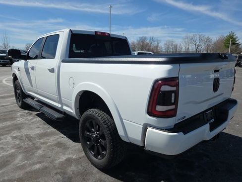 Used 2021 RAM 2500 Laramie w/ Night Edition image 12