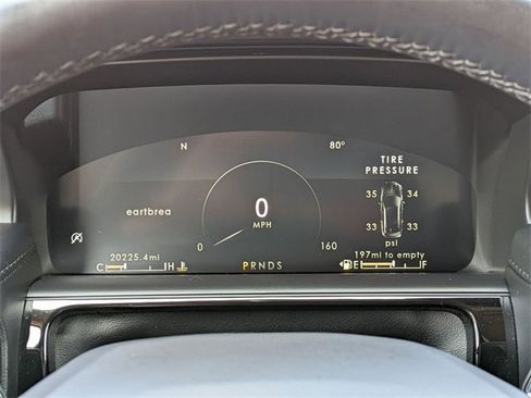 Used 2022 Lincoln Nautilus Reserve image 17