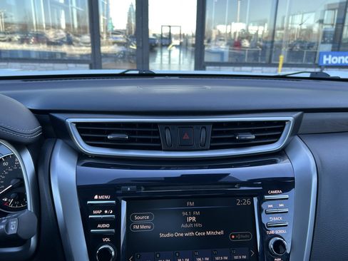 Used 2020 Nissan Murano Platinum image 23