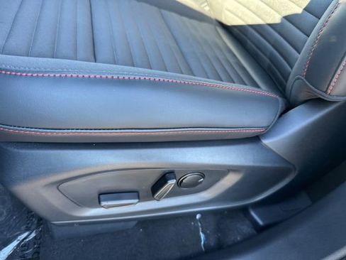 New 2026 Ford Explorer ST-Line w/ ST-Line Street Pack image 25