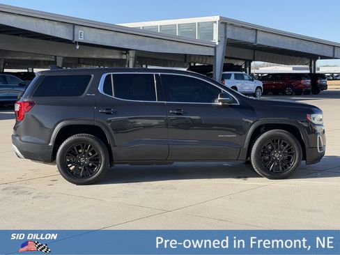 Used 2020 GMC Acadia SLE w/ Trailering Package image 3