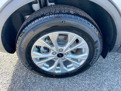 New 2026 Ford Escape Active image 10