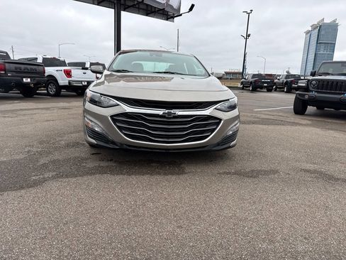 Used 2024 Chevrolet Malibu LT image 16