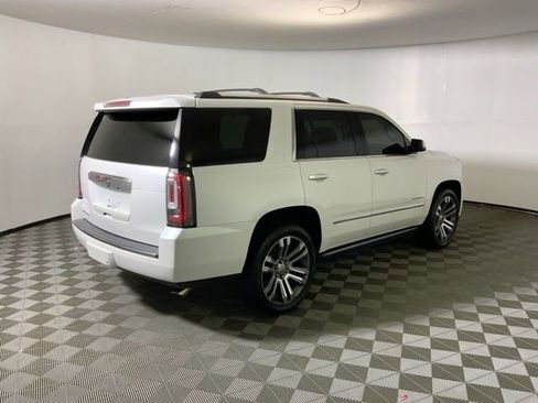 Used 2017 GMC Yukon Denali w/ Open Road Package AWD/4WD image 6