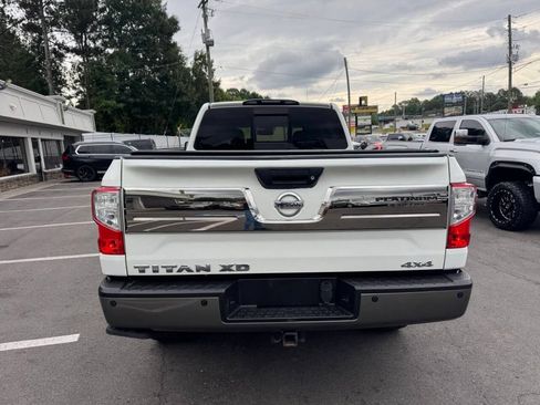 Used 2017 Nissan Titan Platinum Reserve AWD/4WD image 5