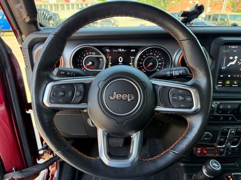 Used 2022 Jeep Gladiator Mojave w/ Cold Weather Group AWD/4WD image 16