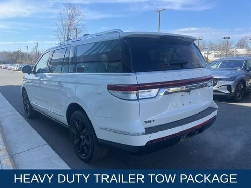 Certified 2024 Lincoln Navigator L Reserve AWD/4WD image 7