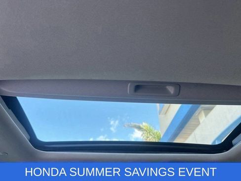 Used 2025 Honda CR-V EX-L image 11