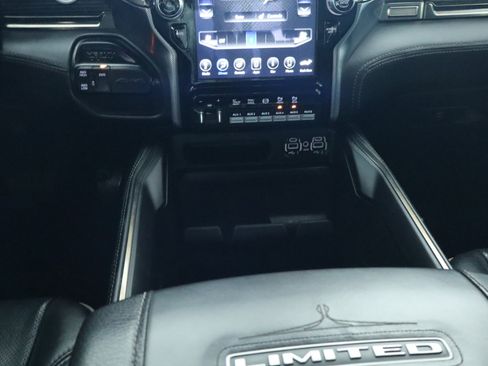 Used 2021 RAM 3500 Limited image 31