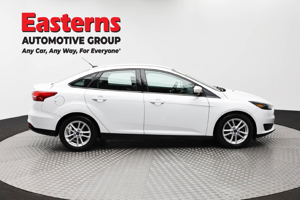 Used 2018 Ford Focus SE w/ Cold Weather Package FWD image 85